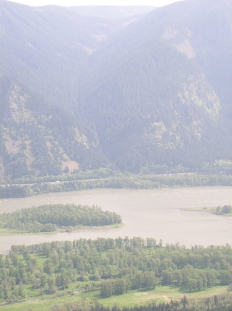 4.30.06 Hamilton Mountain 066 